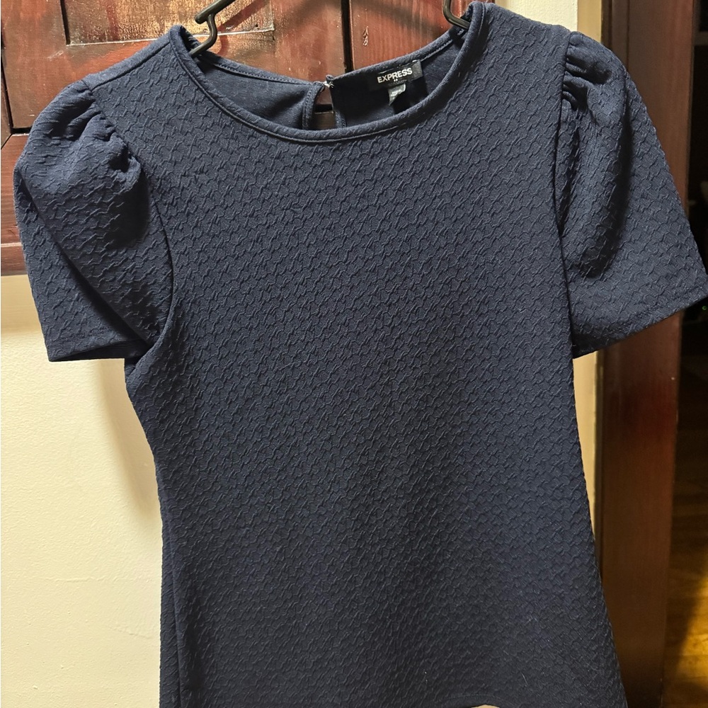 Express Dark Blue Textured Short Sleeve Top Size Medium